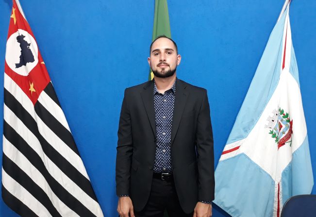 Vereador Lucas solicita transporte para os alunos da Creche-Escola